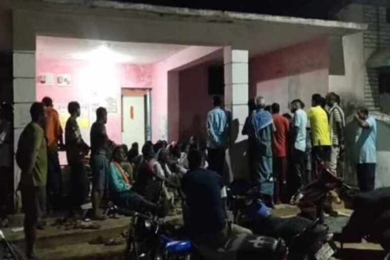 कांकेर में धर्मांतरित व्यक्ति के शव के दफन को लेकर विवाद, गांव में बढ़ा तनाव