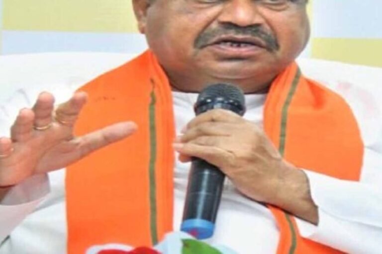CG के बीजेपी विधायक का कांग्रेस पर निशाना, बोले- ‘भारत माता की जय नहीं बोलना तो चीन-इटली चले जाएं’