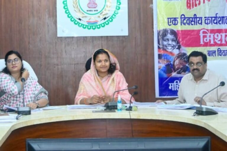 कुपोषण और एनीमिया के खिलाफ जमीनी स्तर पर तंत्र को करें मजबूत, हर दिन आंगनबाड़ी केंद्रों का करें निरीक्षण: मंत्री लक्ष्मी राजवाड़े