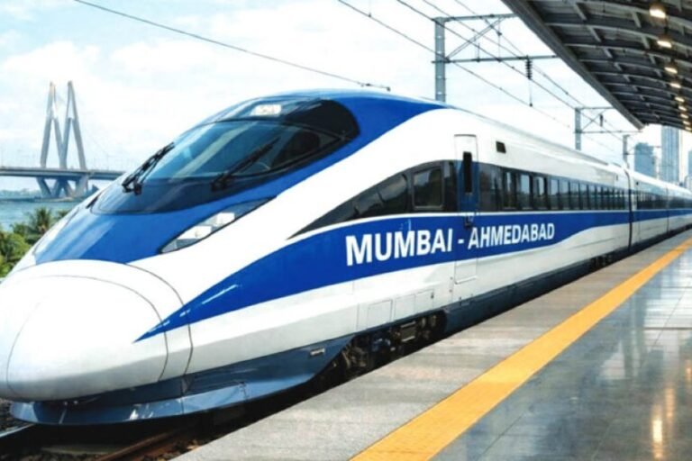 15 अगस्त से दौड़ेगी बुलेट ट्रेन! 2 घंटे में 600 KM का सफर, 12 स्टेशनों पर मिलेगा स्टॉपेज