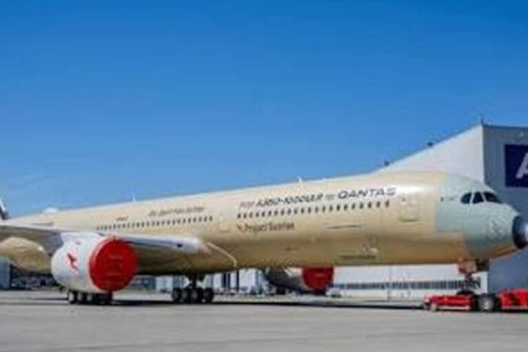 19 घंटे बिना रुके उड़ान! Qantas का Airbus A350-1000ULR बना गेमचेंजर, जानिए इसकी सबसे बड़ी खासियत