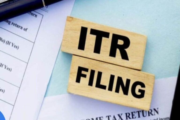 ITR Filing Last Date: आज ही भरें इनकम टैक्स रिटर्न, चूके तो ₹1,000 से ₹5,000 तक देना पड़ सकता है जुर्माना