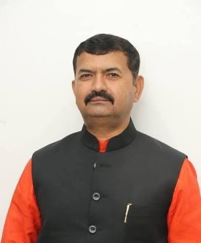 गुरु पूर्णिमा पर प्रदेशभर में संतों-महंतों का बहुमान करेगी भाजपा: श्रवण सिंह बगड़ी<br>मुख्यमंत्री भजनलाल शर्मा डीग तो प्रदेश अध्यक्ष मदन राठौड़ दिल्ली में करेंगे पूजा-अर्चना और संत सम्मान; वाराणसी से आएगी विशेष कलश यात्रा