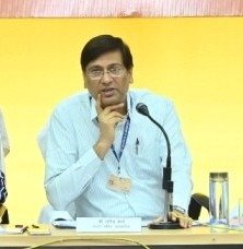 भारत टैक्सी को जयपुर में मिला जबरदस्त रिस्पॉन्स: अब तक 1.37 लाख कस्टमर जुड़े, डॉ. समित शर्मा ने दिए सेवा विस्तार के निर्देश