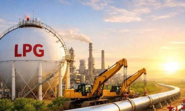 LPG सप्लाई मजबूत करने की बड़ी तैयारी, 1,800 किमी नई पाइपलाइन पर ₹7,000 करोड़ खर्च