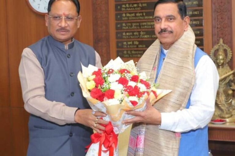 5 लाख मीट्रिक टन चावल के शीघ्र उठाव की पहल, मुख्यमंत्री विष्णुदेव साय ने केंद्रीय मंत्री से पर्याप्त रेलवे रैक उपलब्ध कराने का किया आग्रह