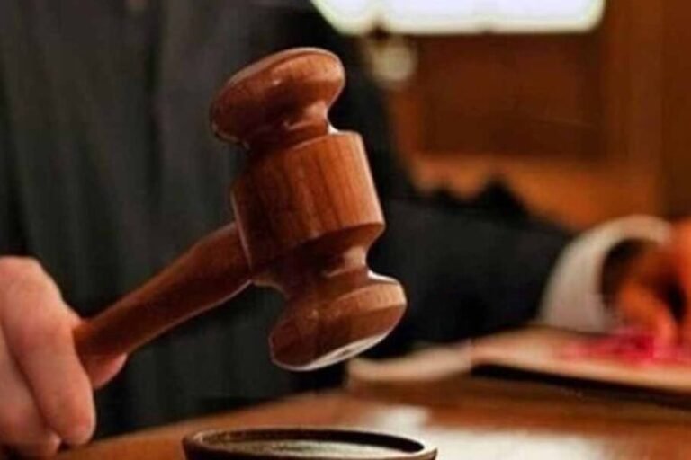 CG हाईकोर्ट की सख्त टिप्पणी: शोकसभा के नाम पर पूरे दिन मामलों की सुनवाई टालना अनुचित