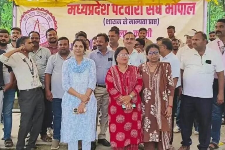 मांगों पर अड़े पटवारी: सरकार के खिलाफ पटवारियों का मोर्चा, सात सूत्रीय मांगों पर आर-पार की लड़ाई