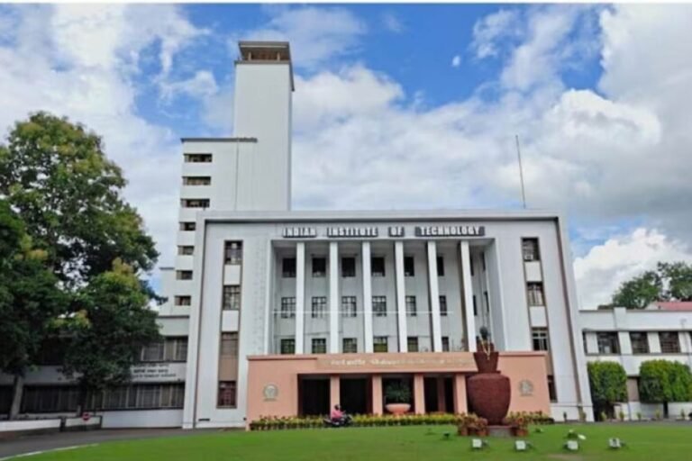 QS World University Rankings 2027 में भारत के 52 संस्थान शामिल, देखें पूरी लिस्ट