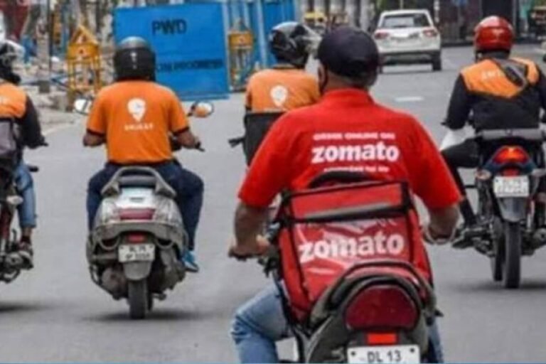 भारत में रोजगार की आई बाढ़! फ्रीडम के साथ मिल रहा पैसा, युवाओं के लिए खुल रहे नए मौके