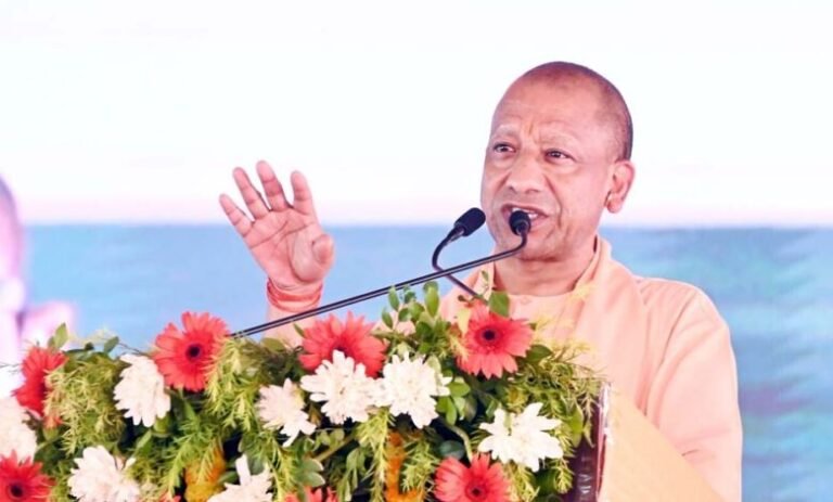 रक्षाबंधन पर महिलाओं को बड़ा तोहफा, यूपी में एक साथी के साथ मुफ्त बस यात्रा